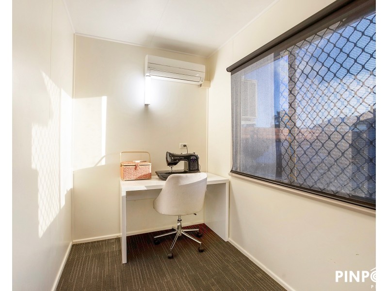 27 Keith Hamilton Street, West Mackay QLD 4740