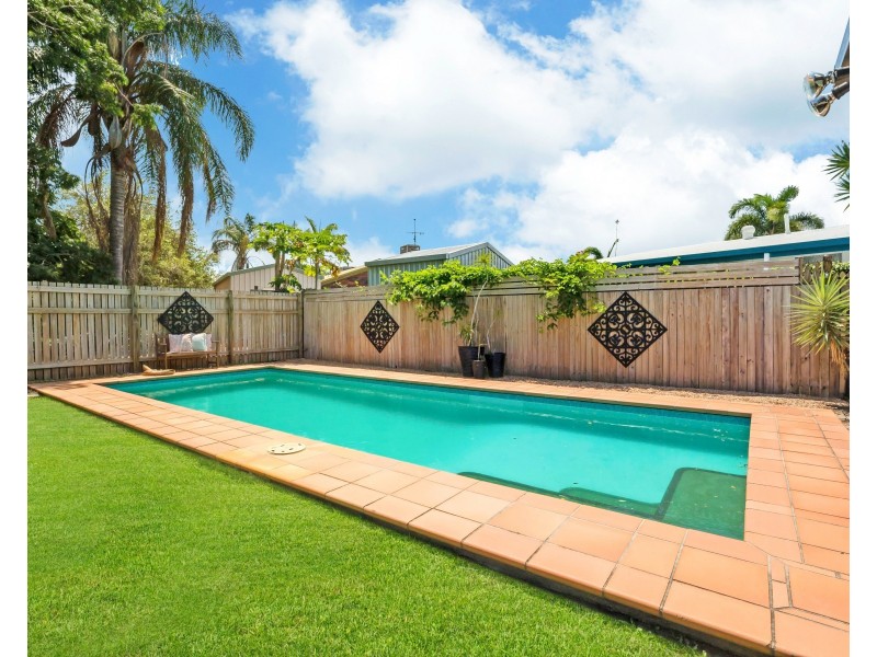 17 Podosky Street, West Mackay QLD 4740
