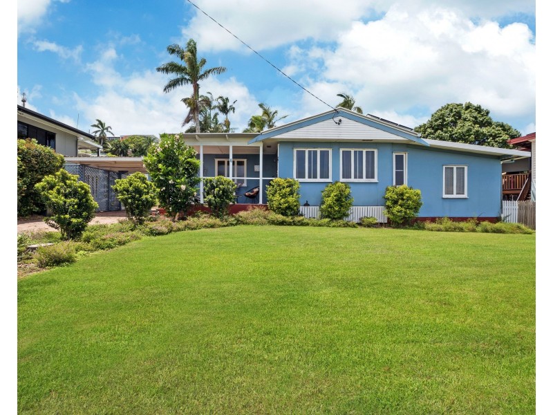 4 Manuel Street, North Mackay QLD 4740