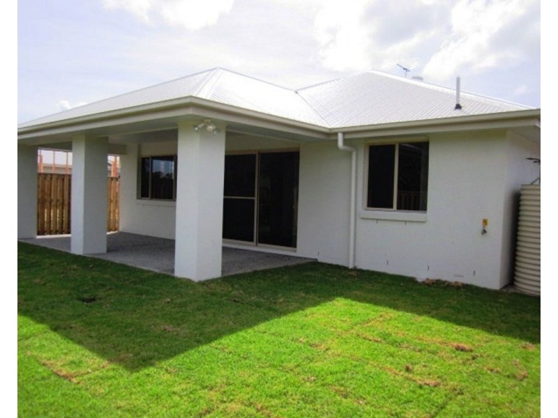 47 Scarborough Circuit, Blacks Beach QLD 4740
