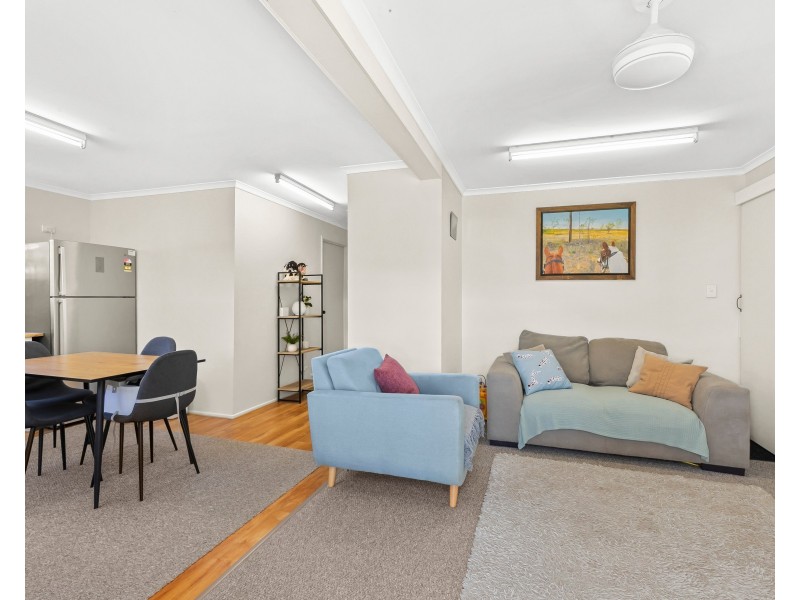 73 Shakespeare Street, East Mackay QLD 4740