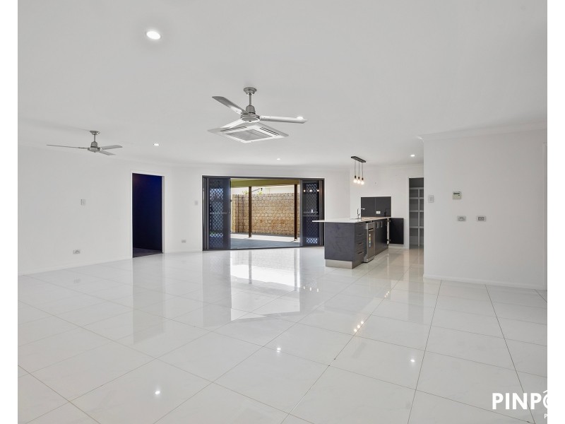 58 Botanical Drive, Ooralea QLD 4740