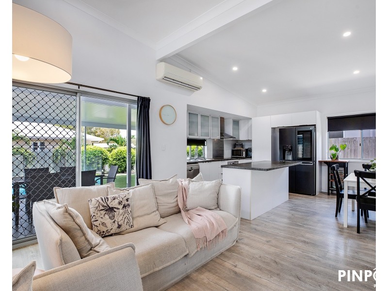 21 Jennifer Court, Bucasia QLD 4750