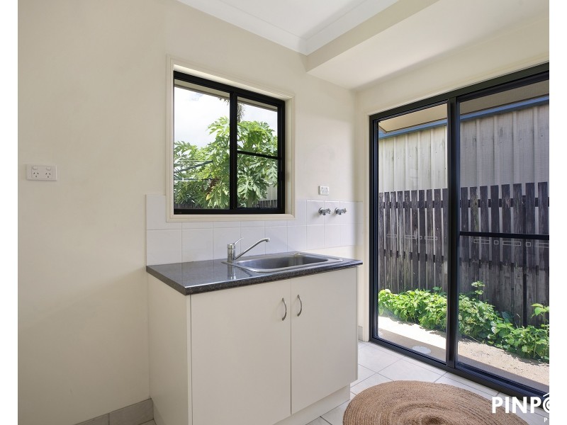 11 Cumming Court, Glenella QLD 4740