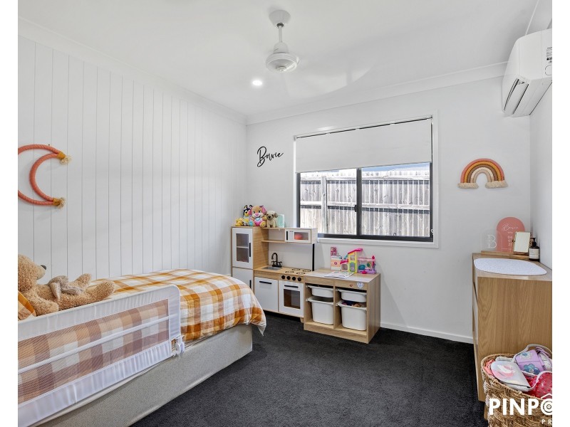 12 Azure Drive, Rural View QLD 4740