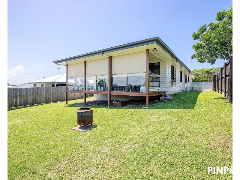 12 Azure Drive, Rural View QLD 4740