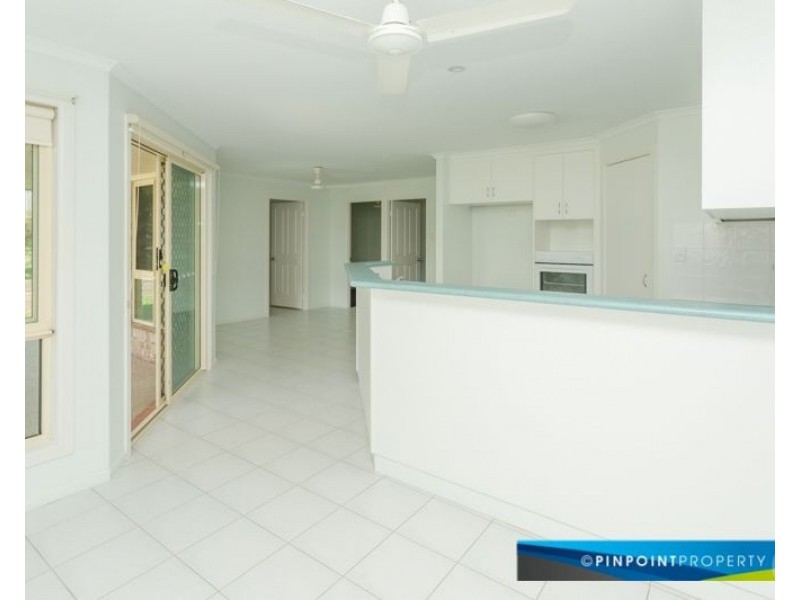 7 Fantome Court, Rural View QLD 4740