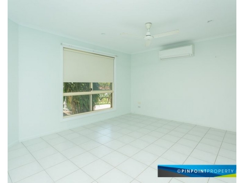 7 Fantome Court, Rural View QLD 4740