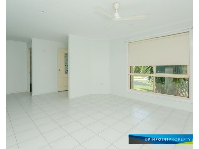 7 Fantome Court, Rural View QLD 4740