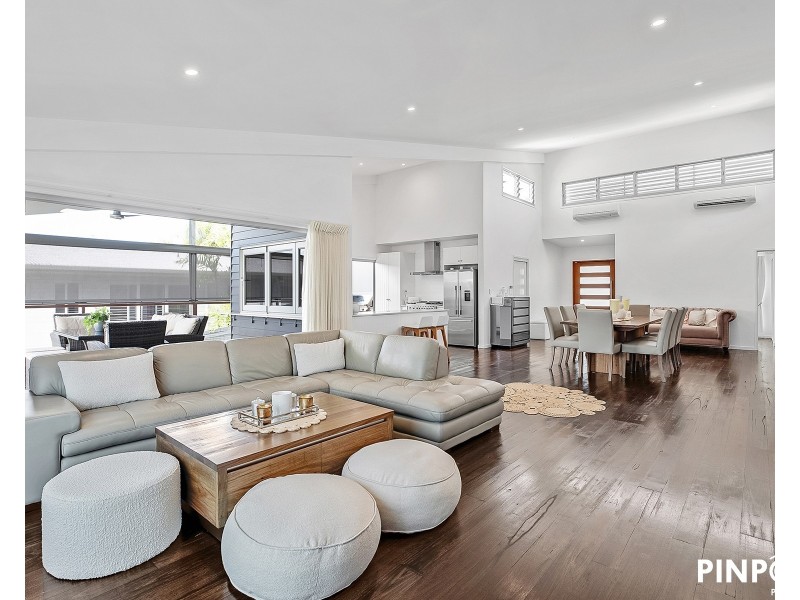 11 Vailala Rise, Rural View QLD 4740