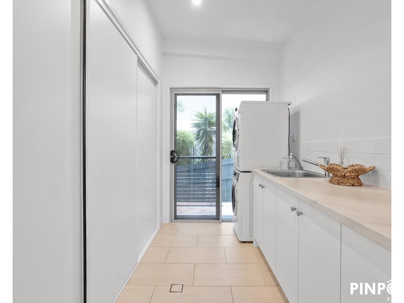 11 Vailala Rise, Rural View QLD 4740