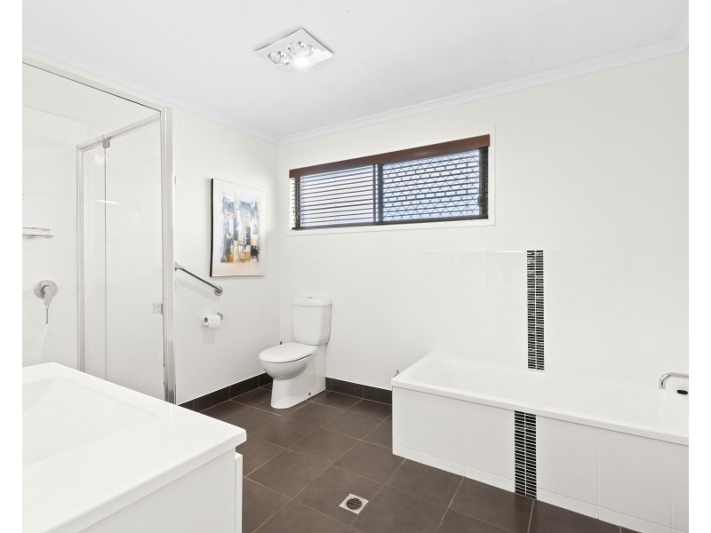 15 Barnfield Drive, Andergrove QLD 4740