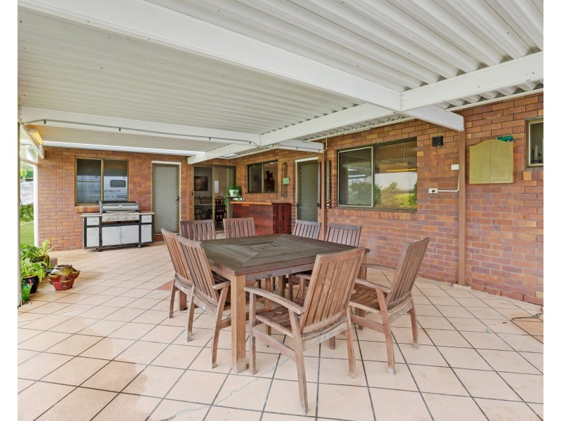 15 Barnfield Drive, Andergrove QLD 4740