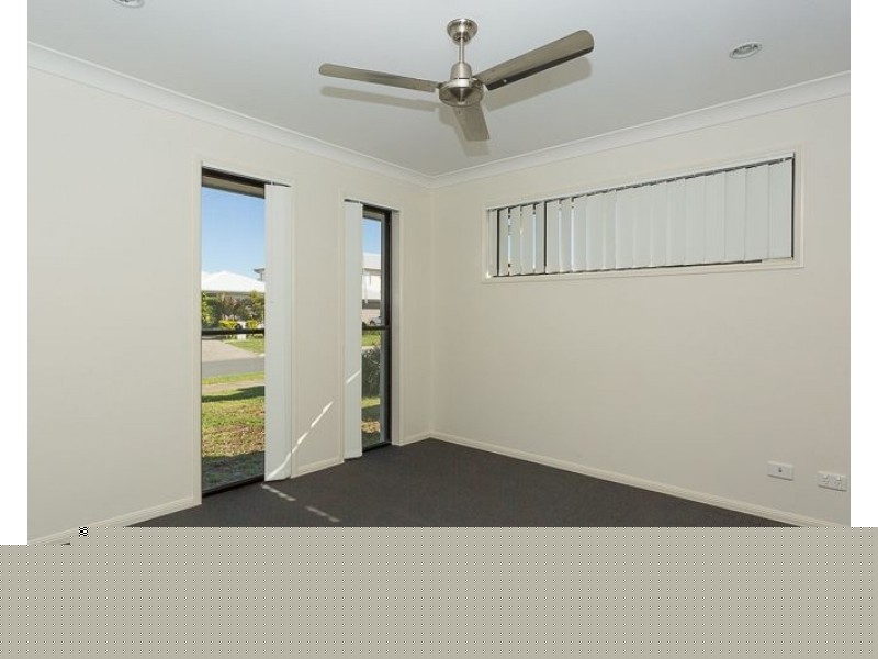 93 Scarborough Circuit, Blacks Beach QLD 4740