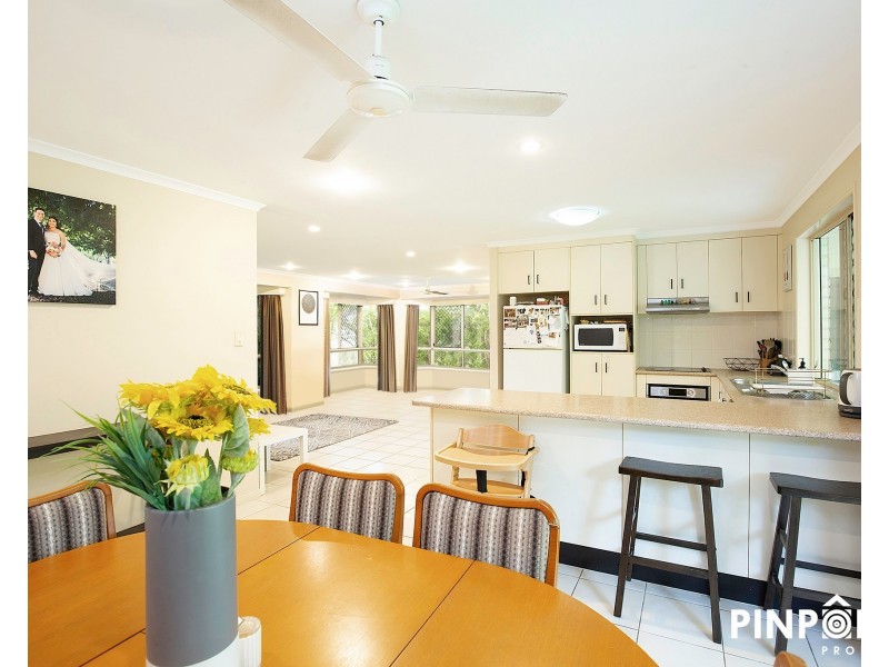 19 Kinghorn Street, Eimeo QLD 4740