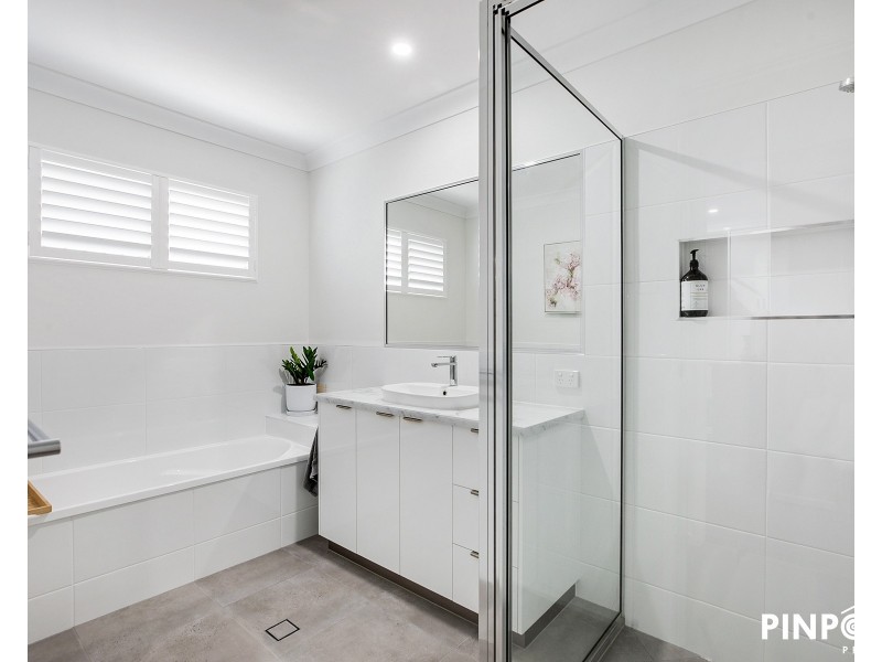76 Oldmill Drive, Beaconsfield QLD 4740
