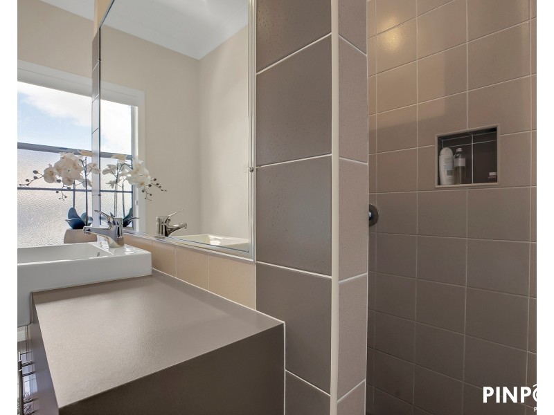 6 Galvin Street, Beaconsfield QLD 4740