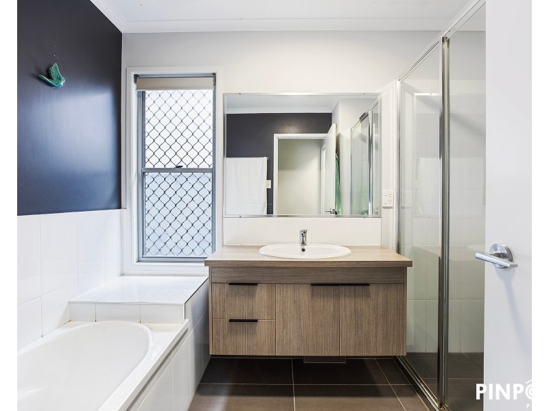 21 Darcy Boulevard, Beaconsfield QLD 4740