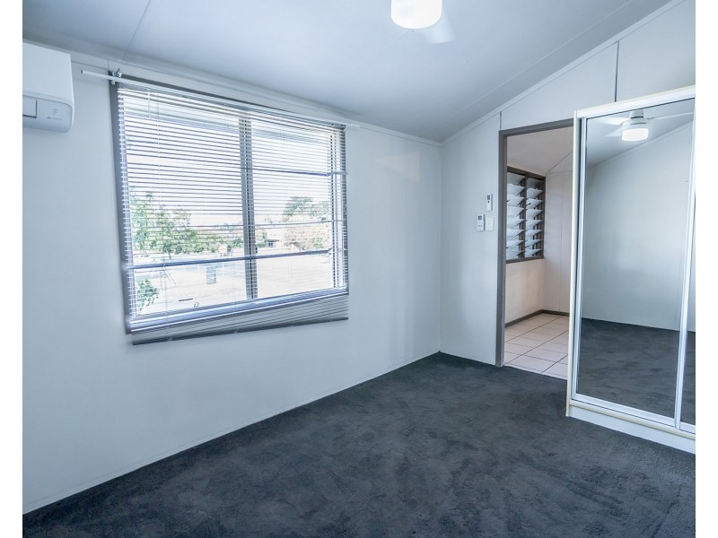 84 Holland Street, West Mackay QLD 4740