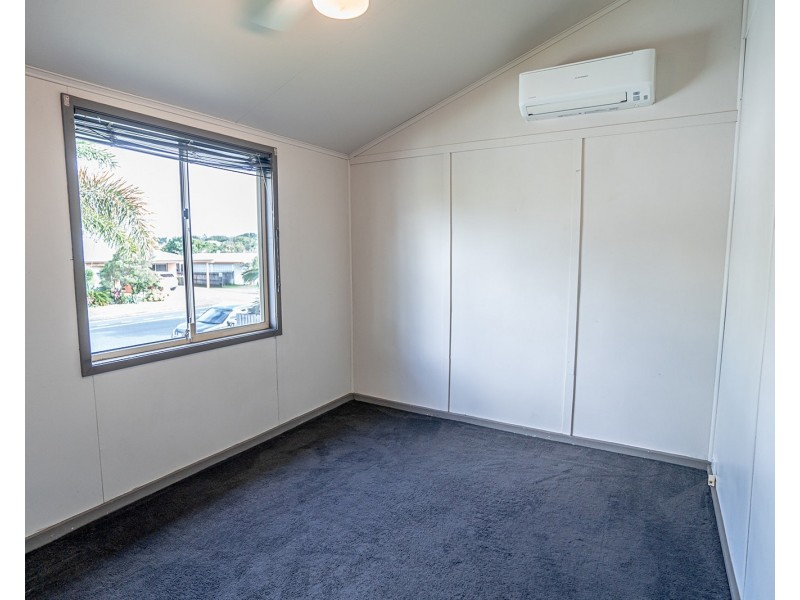84 Holland Street, West Mackay QLD 4740