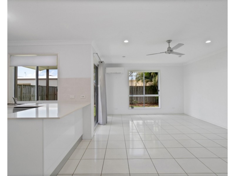 26 Scarborough Circuit, Blacks Beach QLD 4740