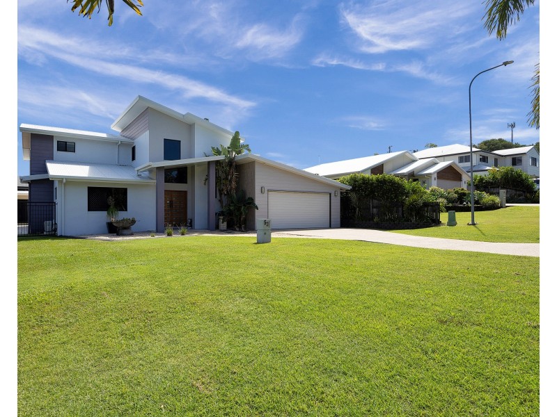 53 Hicks Road, Glenella QLD 4740