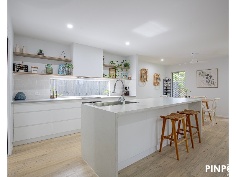 24 Jennifer Court, Bucasia QLD 4750