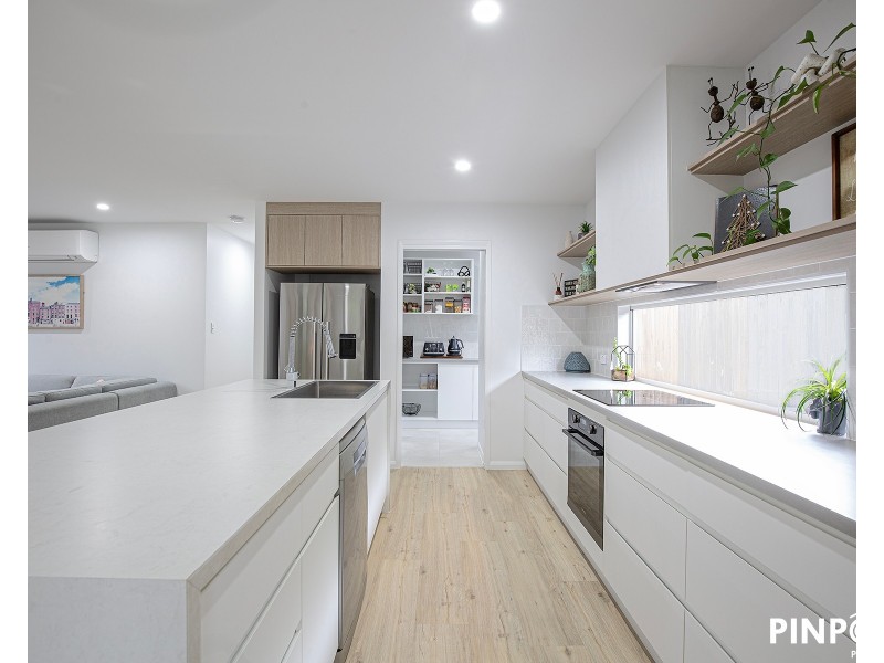 24 Jennifer Court, Bucasia QLD 4750
