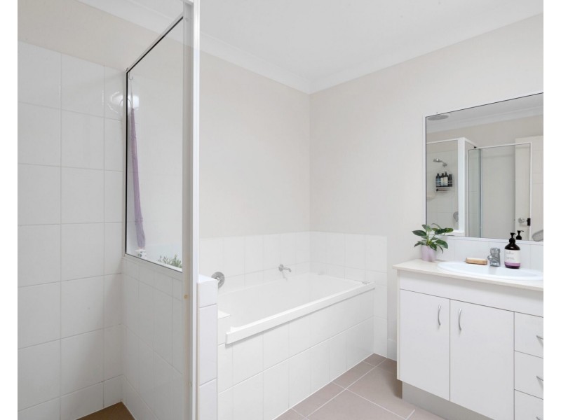 1/29 Hangan Street, Bucasia QLD 4750