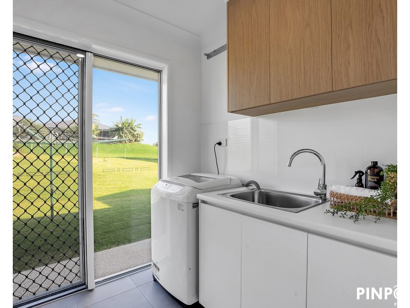 6 Jess Court, Alligator Creek QLD 4740