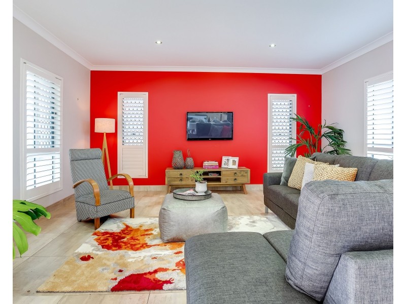 24 Reef Parade, East Mackay QLD 4740