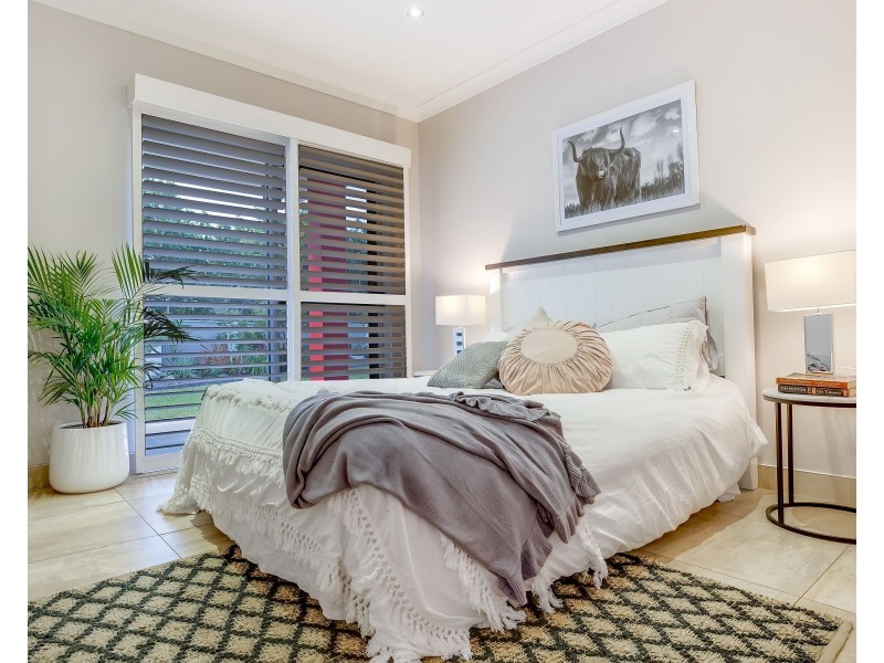 24 Reef Parade, East Mackay QLD 4740