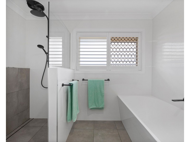 11 Jardine Drive, Erakala QLD 4740