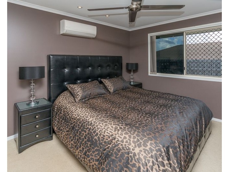 11 Gillies Court, Rural View QLD 4740