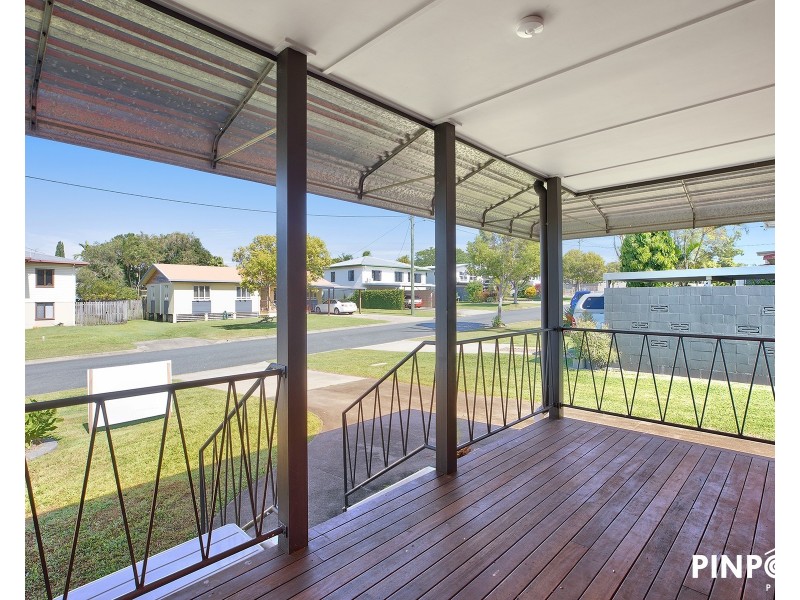 4 Roberts Avenue, North Mackay QLD 4740