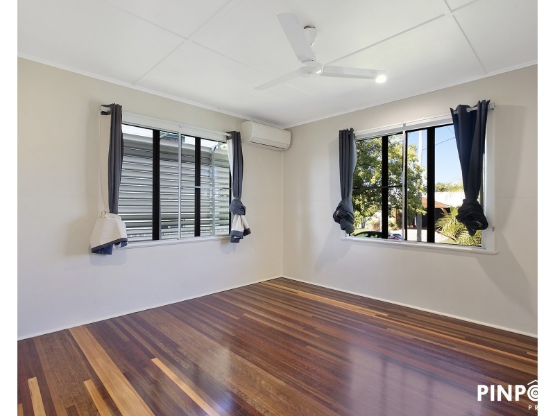 4 Roberts Avenue, North Mackay QLD 4740