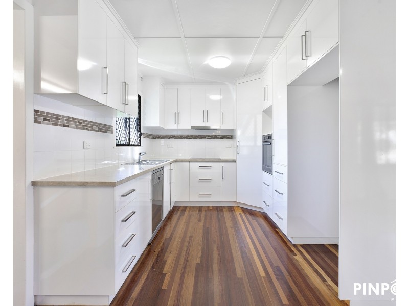 4 Roberts Avenue, North Mackay QLD 4740