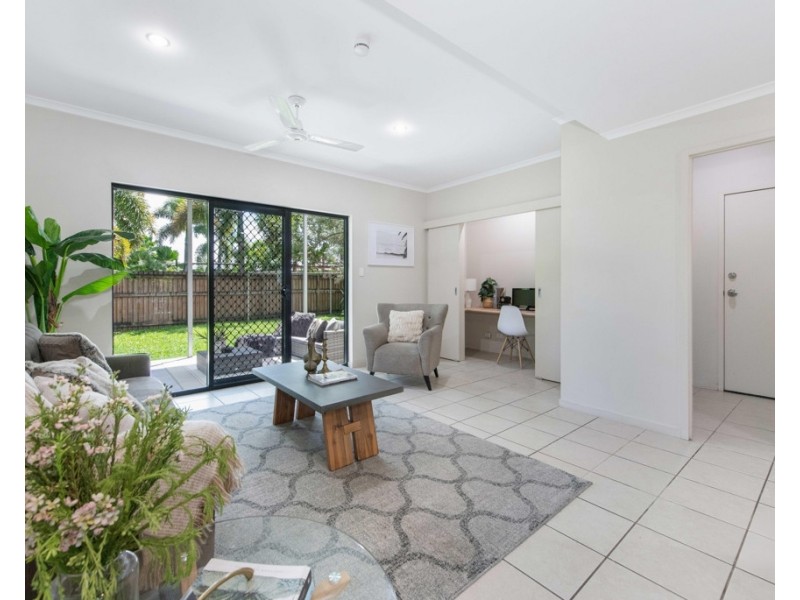 43 Hicks Road, Glenella QLD 4740