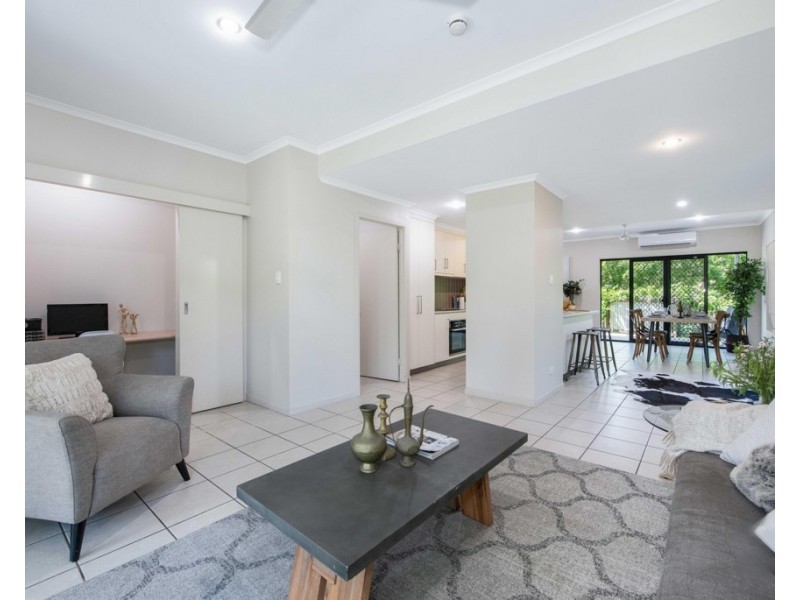43 Hicks Road, Glenella QLD 4740