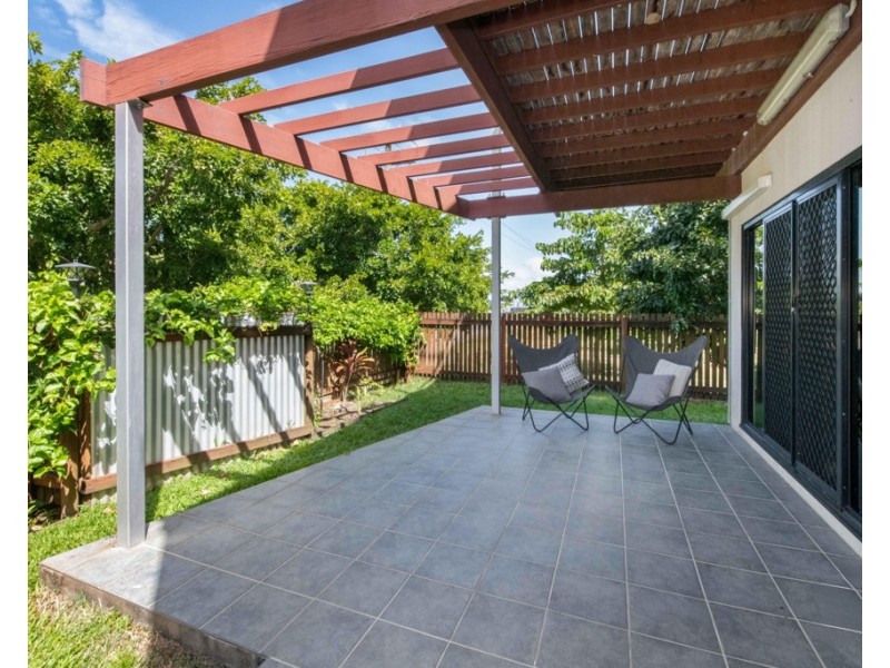 43 Hicks Road, Glenella QLD 4740