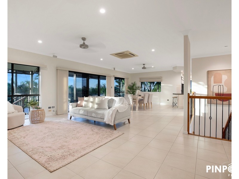 17 Vailala Rise, Rural View QLD 4740