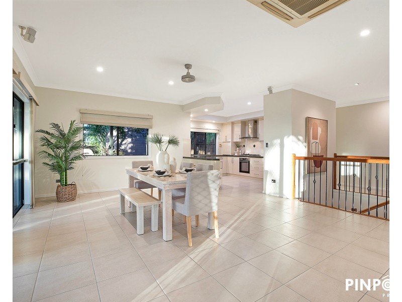 17 Vailala Rise, Rural View QLD 4740