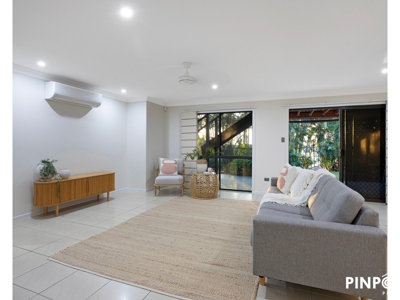 17 Vailala Rise, Rural View QLD 4740