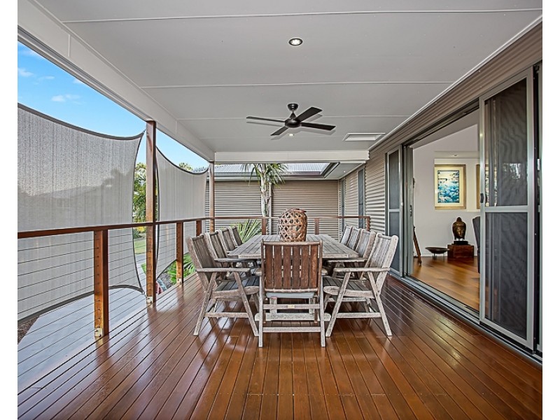 15 Coral Ridge Drive, Eimeo QLD 4740