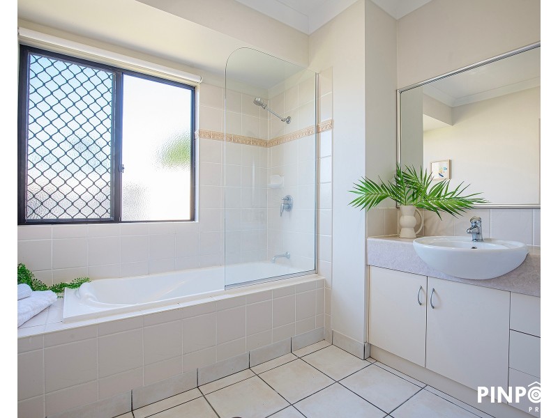 9 Abalone Court, East Mackay QLD 4740