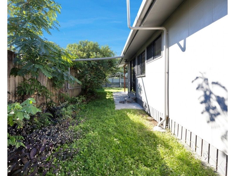 9 Cornwall Street, North Mackay QLD 4740