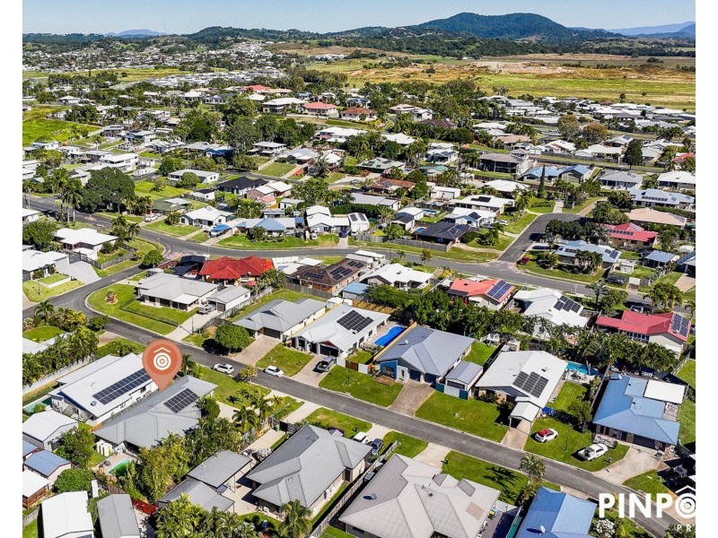 4 Crofton Close, Rural View QLD 4740