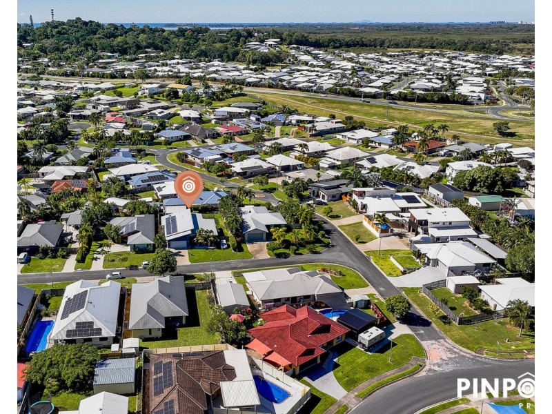 4 Crofton Close, Rural View QLD 4740