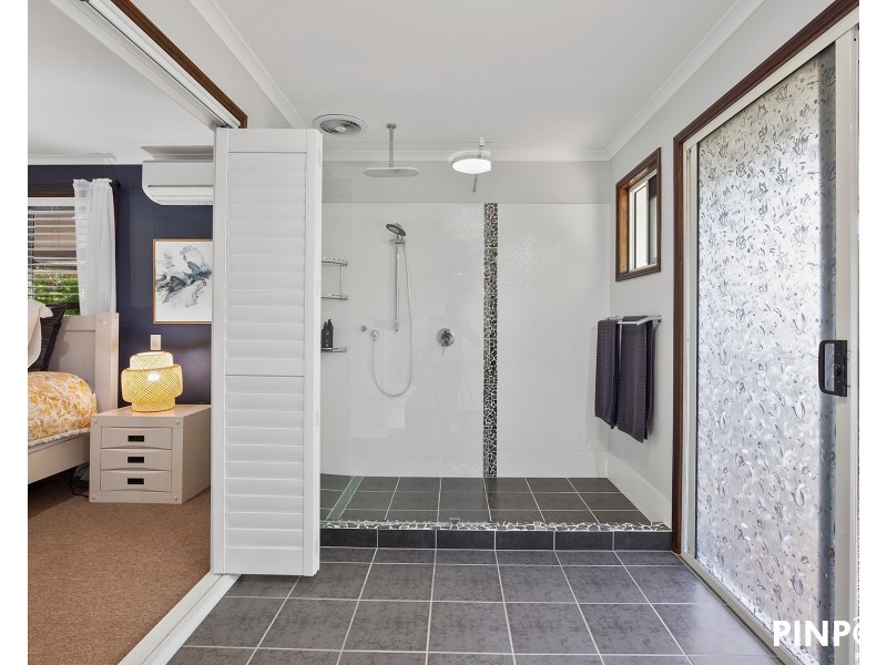 14a Old Shoal Point Rd, Bucasia QLD 4750