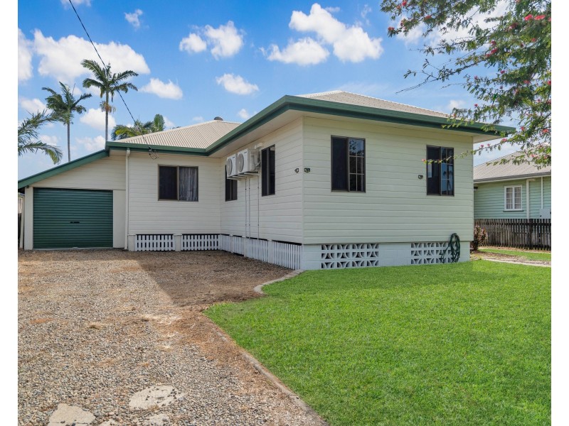 4 Simpson Street, West Mackay QLD 4740